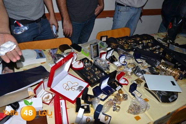 police searrchind 0128 (1).jpg